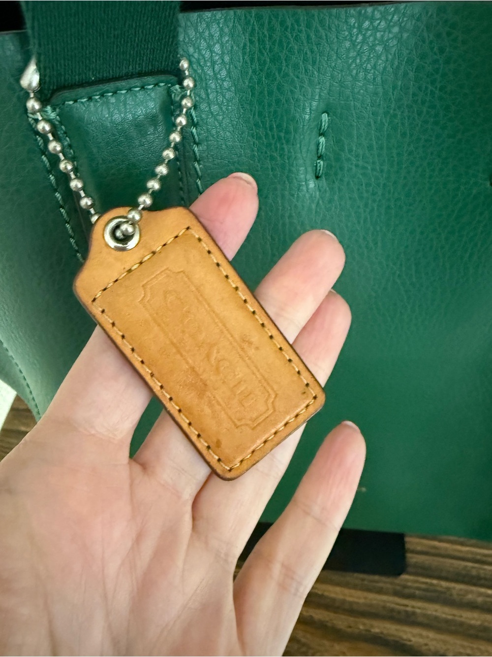 Coach Forest Green Pebbled Leather Tote with Leather Tag - Picture 2 of 13